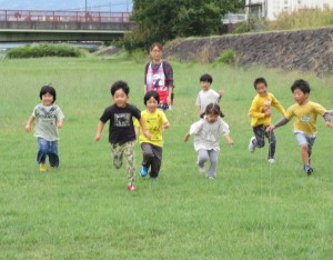 ⑫
