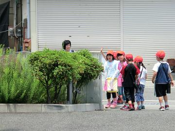 25.6.7-d.JPG